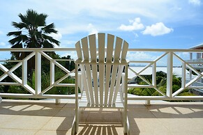 Beachcombers Hotel
