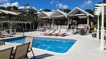Beachcombers Hotel