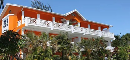 Beachcombers Hotel