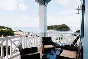 Beachcombers Hotel
