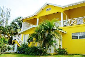 Beachcombers Hotel