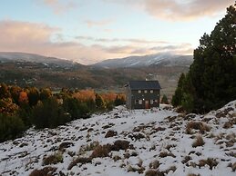 Un Vistón Modern Mountain Home