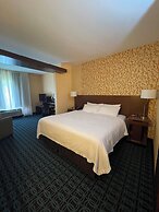 Fairfield Inn & Suites Athens