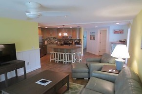 Lizzie Lu's Island Retreat