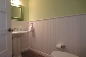 Lizzie Lu's Island Retreat