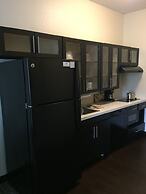 Candlewood Suites St. Clairsville by IHG