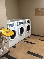 Candlewood Suites St. Clairsville by IHG