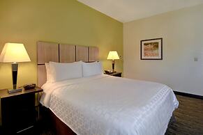 Candlewood Suites St. Clairsville by IHG