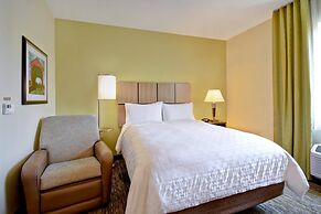 Candlewood Suites St. Clairsville by IHG