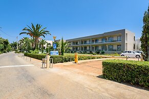 Marinos Beach Hotel