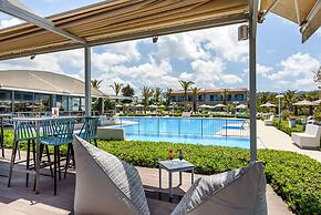 Marinos Beach Hotel