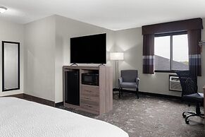 Ramada by Wyndham Cedar Rapids South