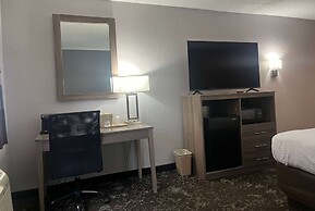 Ramada by Wyndham Cedar Rapids South