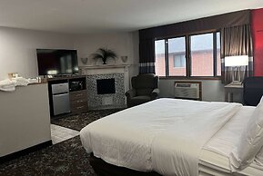 Ramada by Wyndham Cedar Rapids South