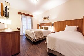 MONREALE RESORT PARQUE AQUÁTICO