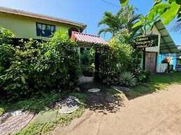 Cabinas Tortuguero Natural