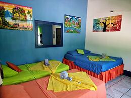 Cabinas Tortuguero Natural