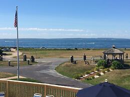 Mariner's Point Resort