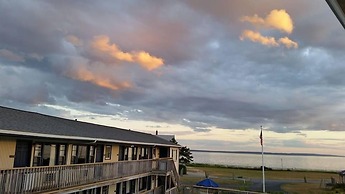 Mariner's Point Resort