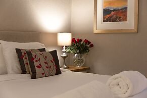 Loch Leven Hotel & Distillery