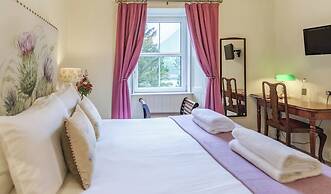 Loch Leven Hotel & Distillery