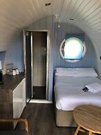 Loch Leven Hotel & Distillery