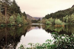 Loch Leven Hotel & Distillery