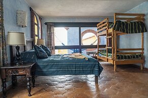 La Iguana Perdida - Hostel