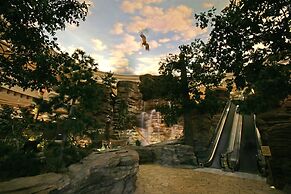 Ho-Chunk Casino Hotel - Wisconsin Dells