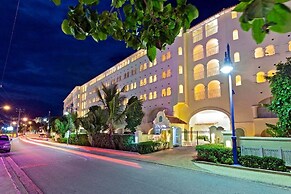 Sapphire Beach Condominiums by Blue Sky Luxury