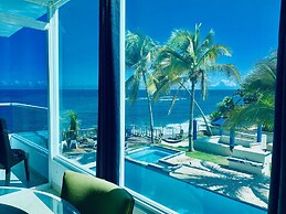 Ventana al Atlantico at Arecibo 681 Ocean Drive
