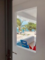 Ventana al Atlantico at Arecibo 681 Ocean Drive