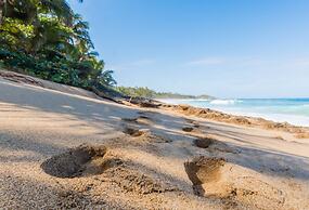 Ventana al Atlantico at Arecibo 681 Ocean Drive