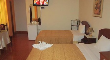 Suite Plaza Hotel Residencial