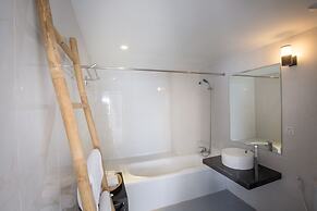 Mary Beach Hotel and Resort