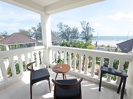 Mary Beach Hotel and Resort