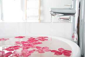 Mary Beach Hotel and Resort