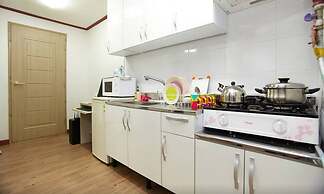 Cozyplace in Itaewon