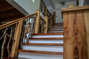 Cabins by Eco Hotels