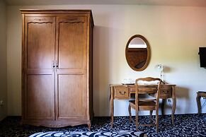 Malom Hotel és Étterem