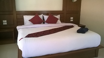 Tamarind Twin Resort