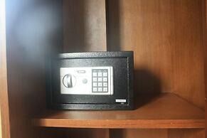 Tamarind Twin Resort