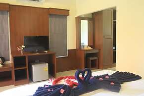 Tamarind Twin Resort