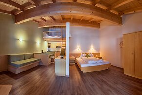 Mountain Living Apartments