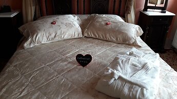 Epavlis Boutique Suites