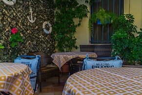 Epavlis Boutique Suites