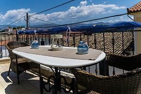 Epavlis Boutique Suites