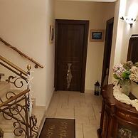 Epavlis Boutique Suites