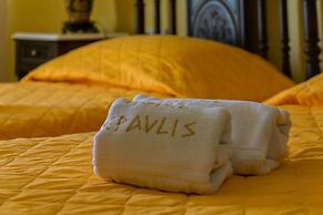 Epavlis Boutique Suites