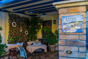 Epavlis Boutique Suites